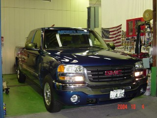 2003 GMC Sierra SLS